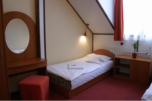 Vadregeny Panzio Bed & Breakfast Esztergom Ngoại thất bức ảnh
